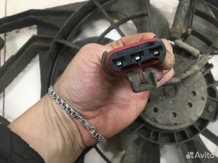 Вентилятор радиатора Opel Vectra