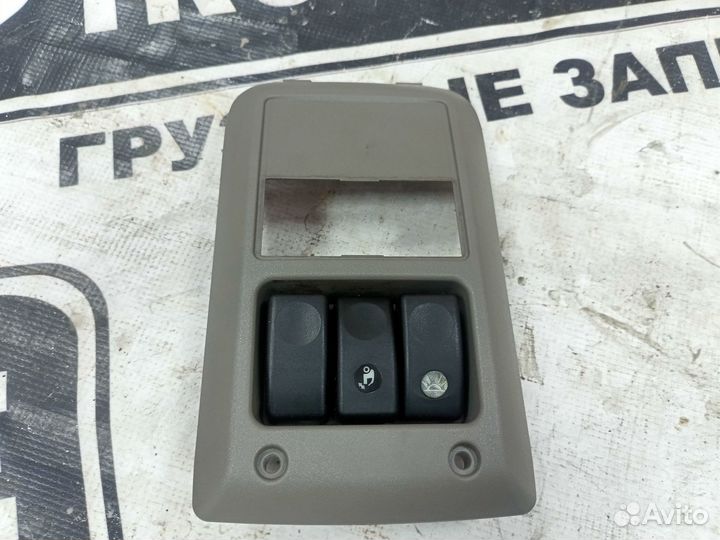 1822007 Рамка выключателей DAF XF105