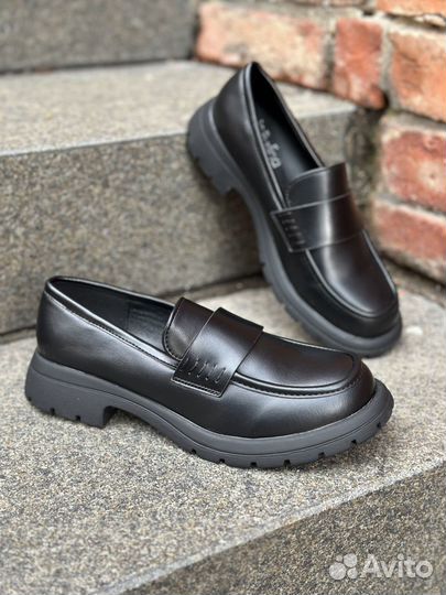 Черные Лоферы