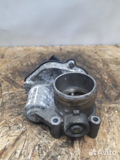 Дроссельная заслонка Ford C-Max минивэн 1.6 hxda