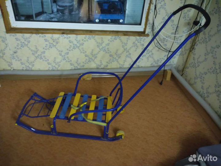 Детские санки с колесами
