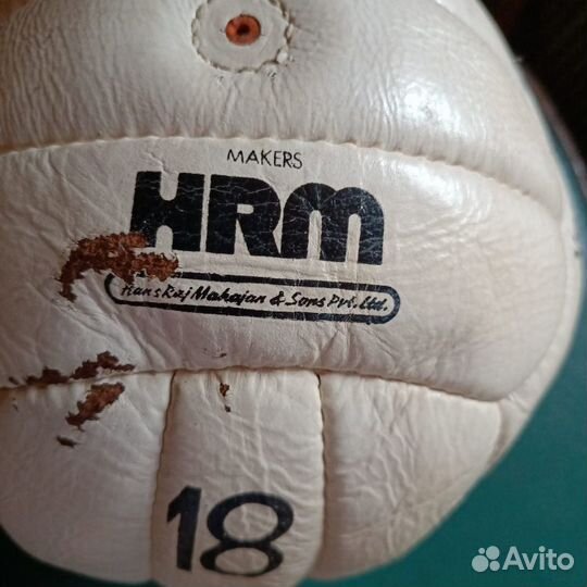 Мяч волейбольный кожаный ручная сшивка 90е Индия