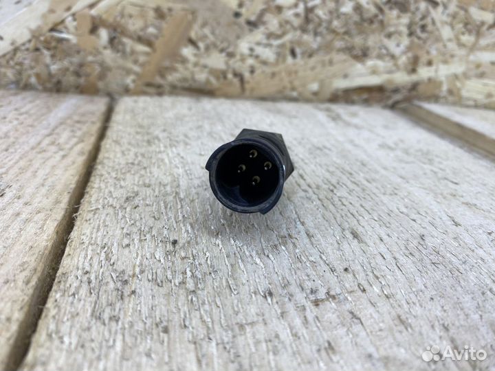 Датчик температуры жидкости BMW Е39 E36 E38 E65 E3