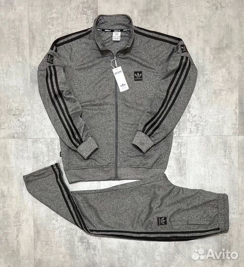 Спортивный костюм Adidas (прямые штаны)