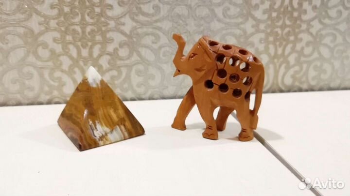 Лава лампа, матрешка, статуэтки, киндер