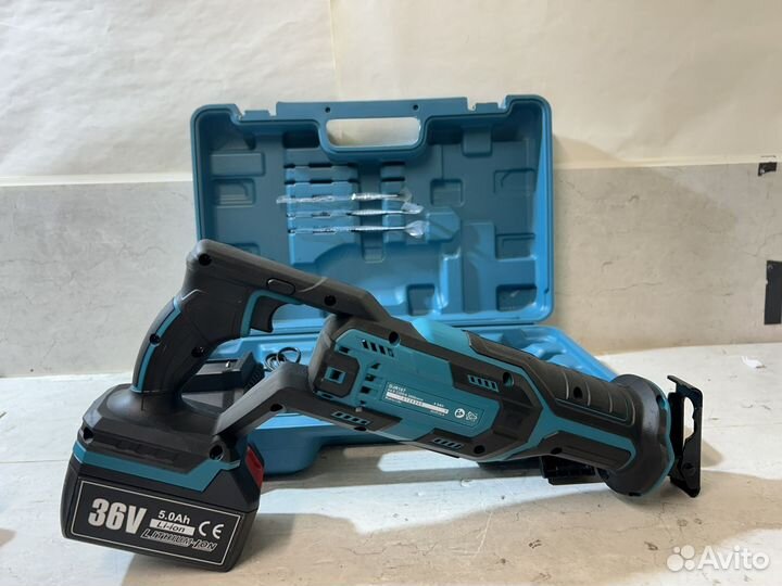 Сабельная пила makita djr 187