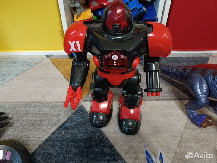 Детские игрушки роботы