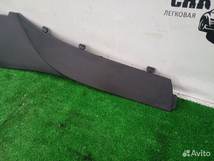 Накладка центральной консоли левая L