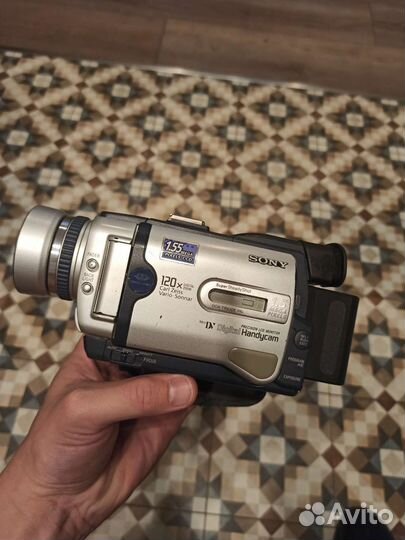 Видеокамера sony DCR TRV30E