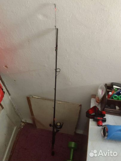 Спининг с катушкой(новый)