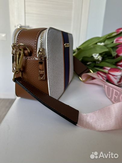 Сумка guess кроссбоди