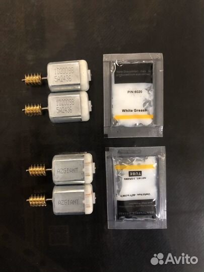 Моторчик замка двери 1020098