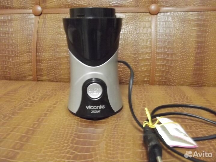 Кофемолка Viconte