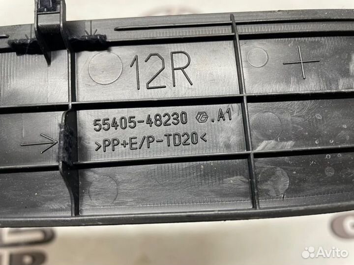 Накладка торпеды Lexus RX300