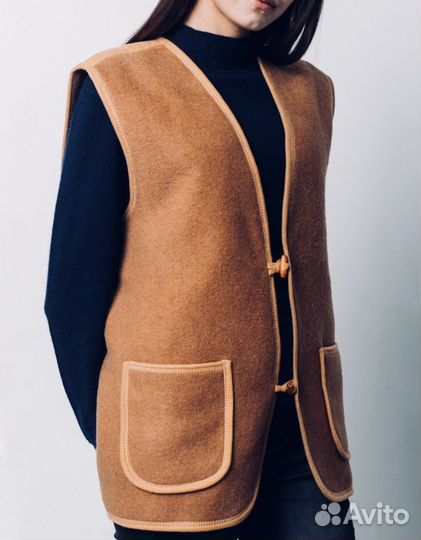 Жилет монгольский из верблюжьей шерсти