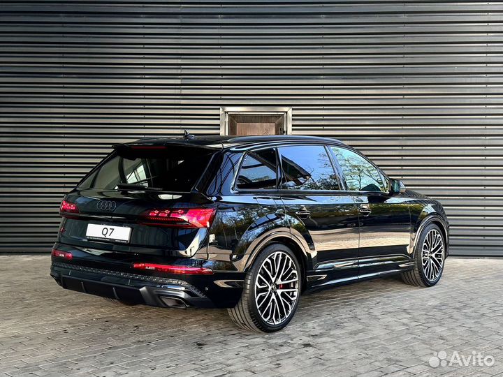 Audi Q7 3.0 AT, 2024