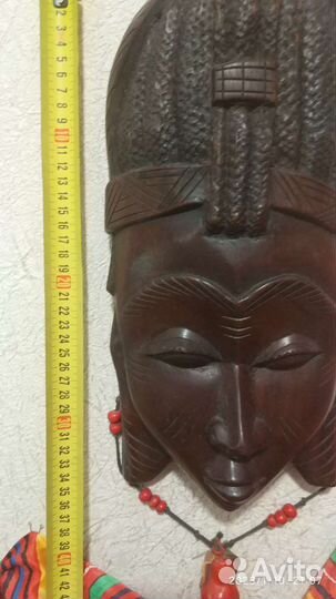 Маски из дерева