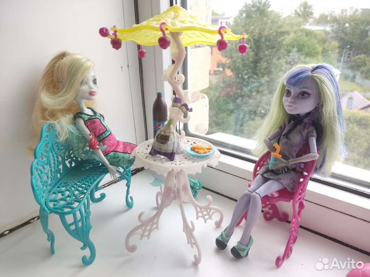 Мебель Монстер Хай