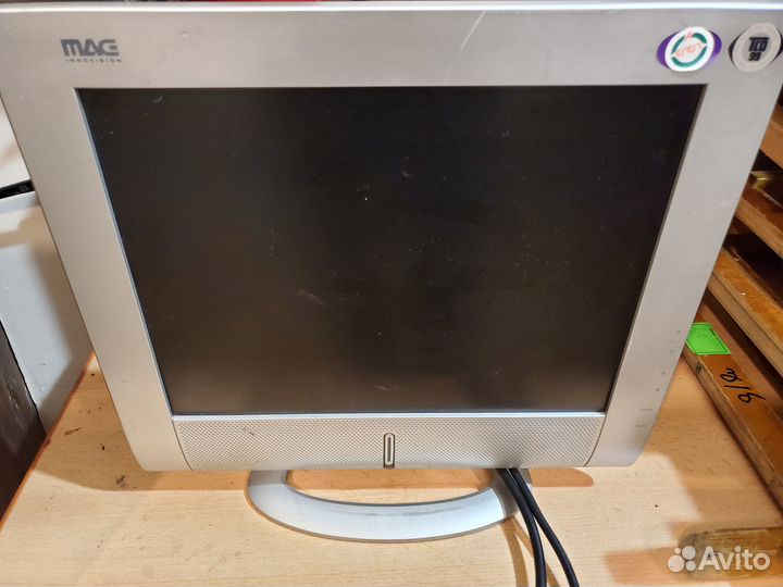 ЖК монитор для компьютера MAG