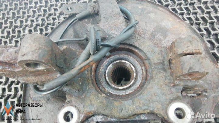 Ступица передняя правая Dodge Caliber 2008