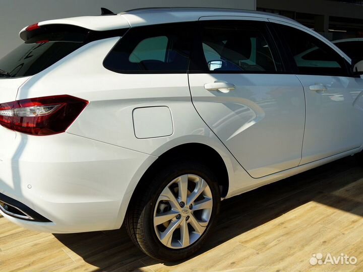 LADA Vesta Cross 1.8 CVT, 2025