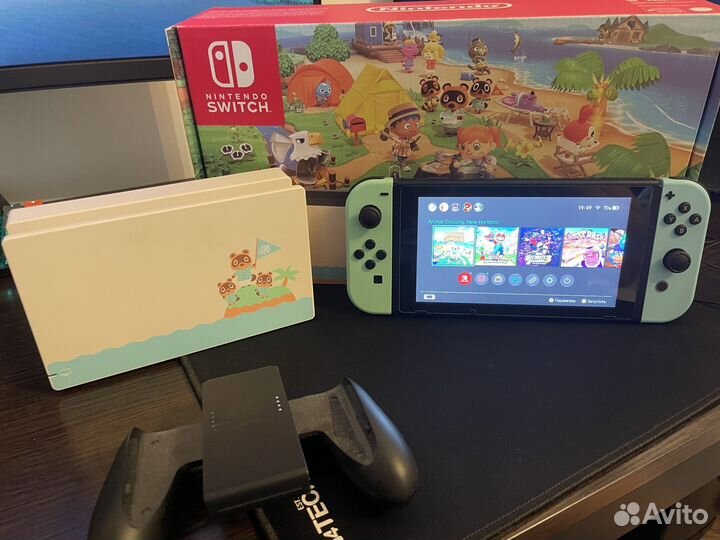 Nintendo switch Animal Crossing Edition