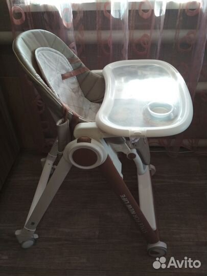 Стульчик для кормления Happy Baby Berny V2