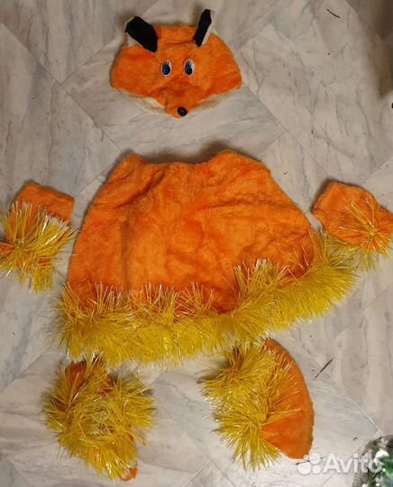 Новогодний костюм лисичка б/у на 4-6 лет