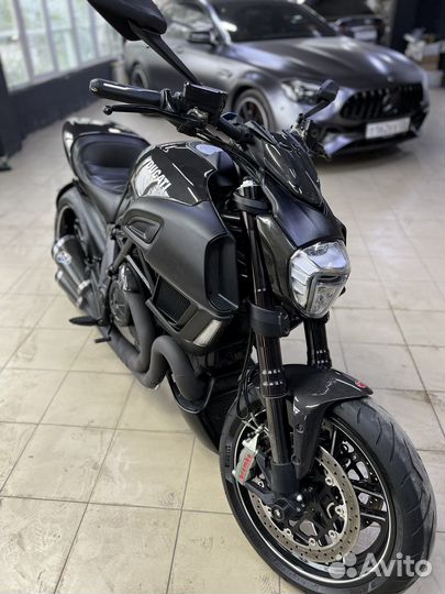 Ducati diavel carbon