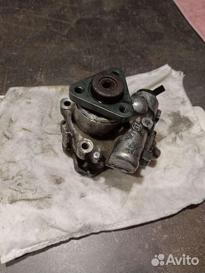 Насос гур audi a6 с6 3.2 auk