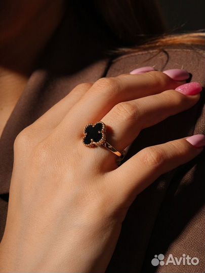 Золотое кольцо с агатом Клевер р. 18.5