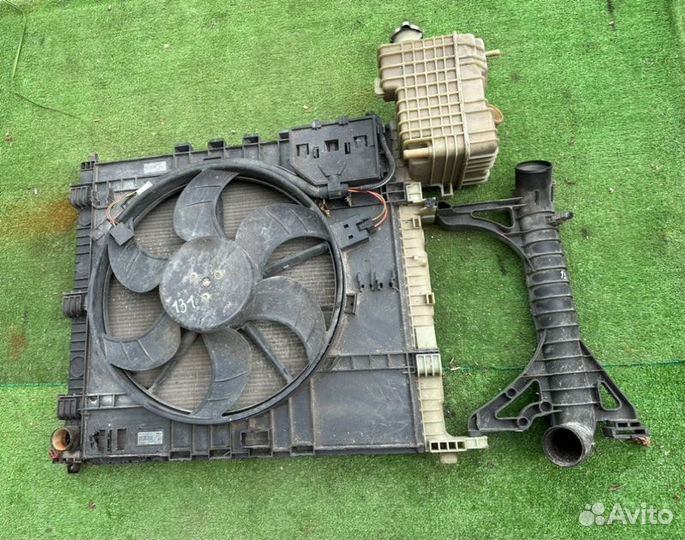 Вентилятор радиатора Mercedes Vito 2.2 2001