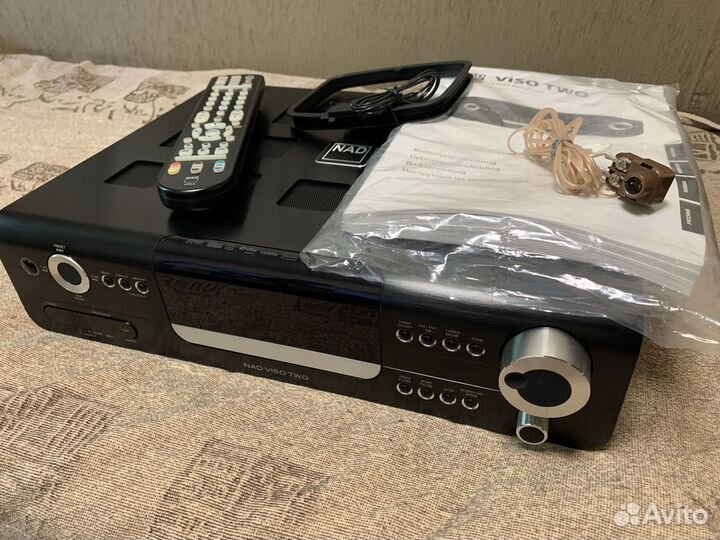 Стерео ресивер NAD Viso Two