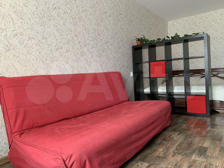 1-к. квартира, 37 м², 1/10 эт.