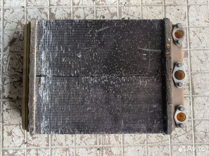 Радиатор печки mercedes W 124 W 140