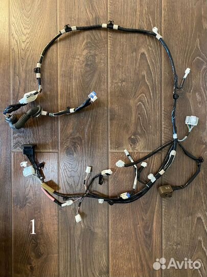 Проводка крышки багажника Toyota Highlander II