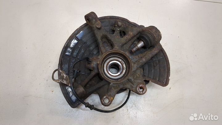 Ступица (кулак, цапфа) правая задняя Mercedes ML W163, 2004