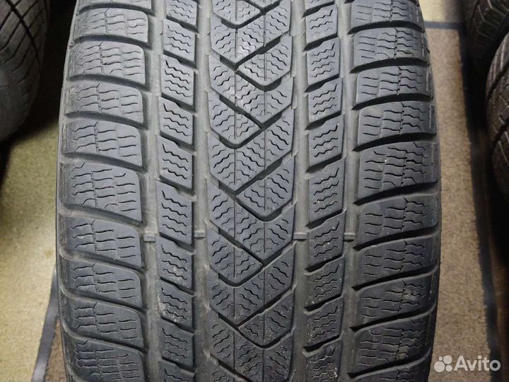 Pirelli Winter Sottozero 3 245/40 R20 и 275/35 R20 V