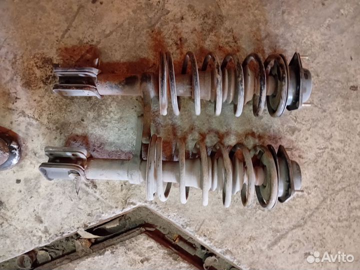 Передние амортизаторы на ваз