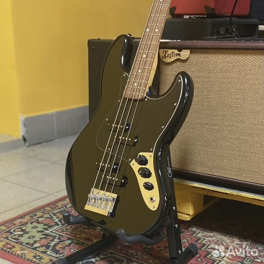 Бас-гитара Fender Jazz Bass Blacktop P-P Mexico 2010's w\Gigbag
