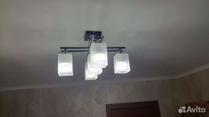 Люстра потолочная