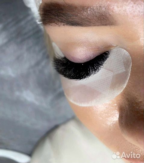 Наращивание ресниц на дому