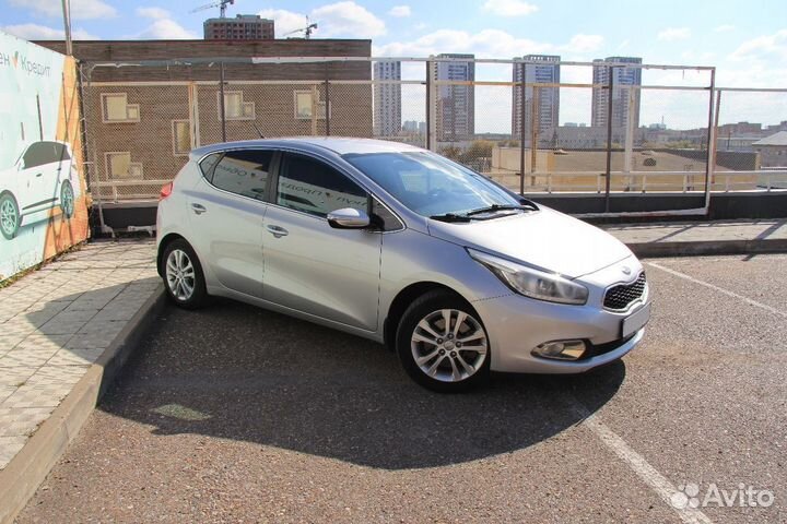 Kia Ceed 1.6 AT, 2014, 180 149 км