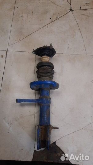 Амортизатор передний правый LADA Priora