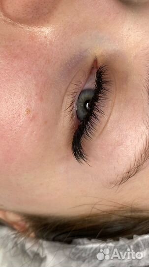 Наращивание ресниц, оформление бровей и шугаринг