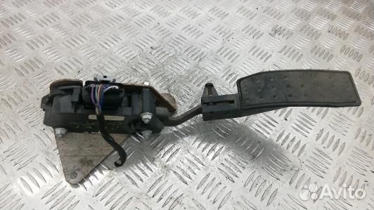 Педаль газа cadillac CTS 2 (2BA06NW01)