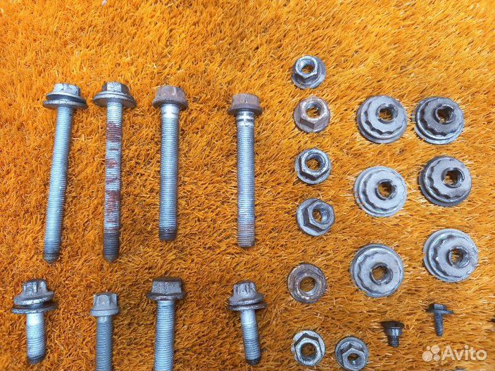Болты и гайки передней подвески Bmw X6 E71 N55B30A