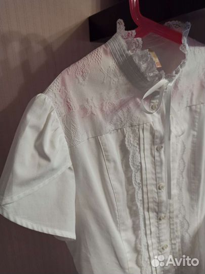 Блузка белая Pelican