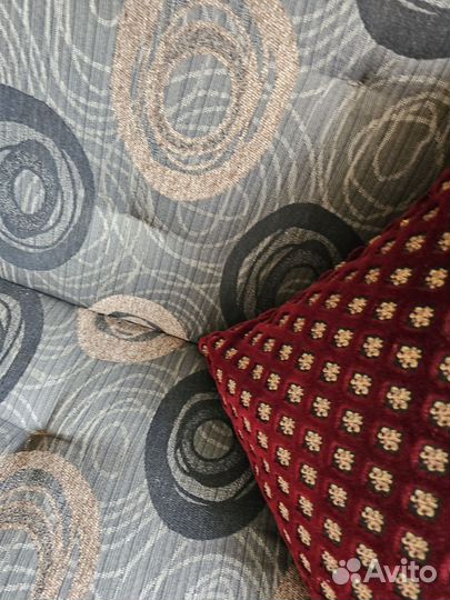 Диван раскладной б/у