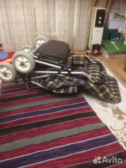 Коляска для детей с дцп